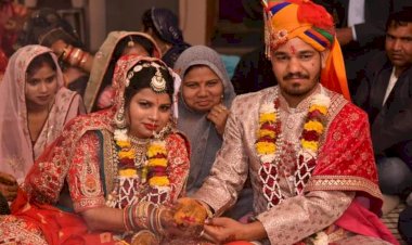 दुल्हन के साथ दूल्हे ने परिवार से मांग लिया कुछ ऐसा कि देखते रह गए लोग