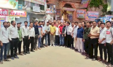 कानून हुआ पास वकीलों ने किया नृत्य, सिरोही अधिवक्ताओं ने कानून पास होने पर जाहिर की खुशी