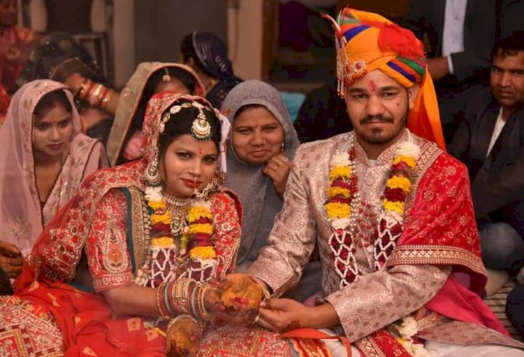 दुल्हन के साथ दूल्हे ने परिवार से मांग लिया कुछ ऐसा कि देखते रह गए लोग
