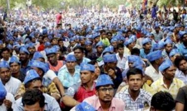 जयपुर के मानसरोवर में जुट रही भारी भीड़, लग रहे ’जय भीम’ के नारे