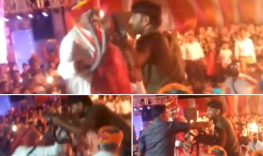 कैबिनेट मंत्री सालेह मोहम्मद के गले में सांप डालने की गुस्ताखी, लोगों के भी उड़ गए होश