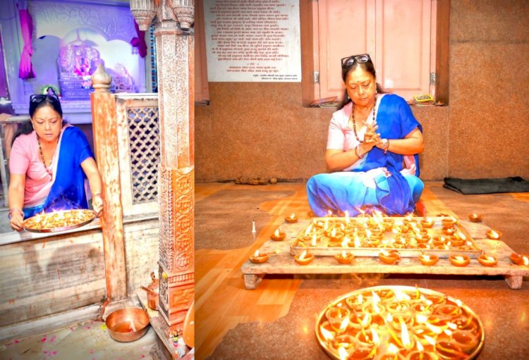 चांदपोल हनुमान मंदिर में जलाए 80 न्याय दीप, पीड़ितों से मिल दिलाया न्याय का भरोसा