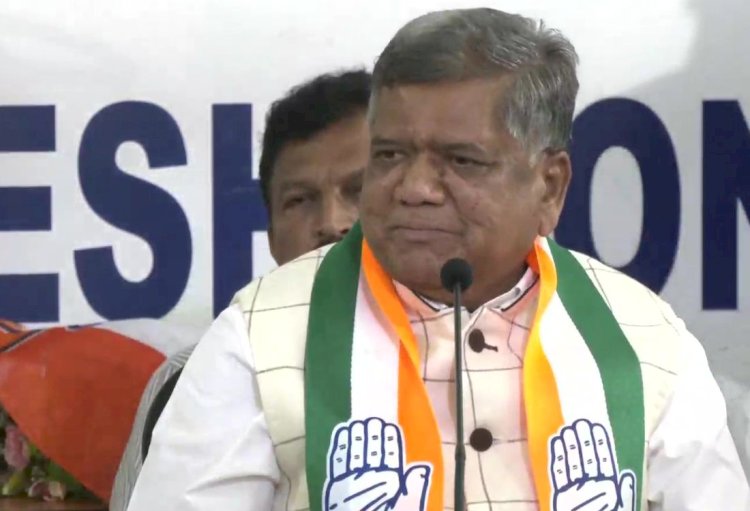 पूर्व सीएम जगदीश शेट्टार ने थामा कांग्रेस का हाथ, बिगड़ सकता है भाजपा का समीकरण