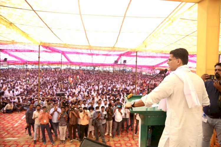 रंधावा ने कहा पार्टी प्रभारी मैं हूं, कमलनाथ का लैटर कहा हैं, सचिन पायलट ने कर दी बड़ी रैली