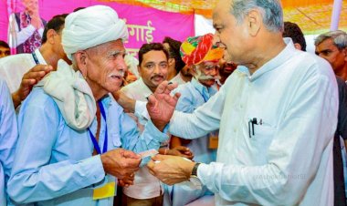 सीएम गहलोत बोले- जनता कहे तो ’खंडेला’ को भी जिला बना दूंगा, क्योंकि... 