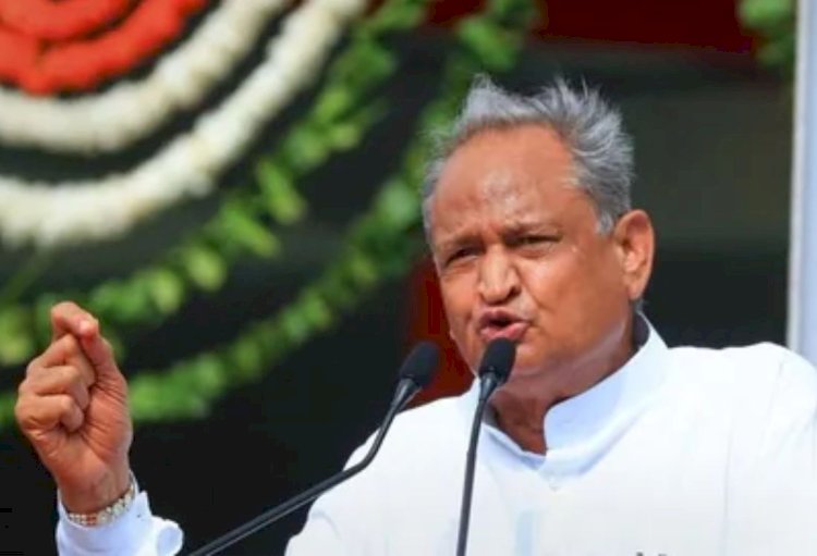 सीएम गहलोत का पलटवार, पीएम मोदी ’लाल डायरी’ नहीं, ’लाल टमाटर’ पर करे बात
