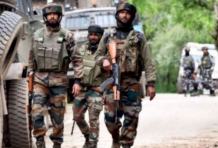 जम्मू-कश्मीर में आतंकी को उतारा मौत के घाट, मुठभेड़ में एक जवान घायल
