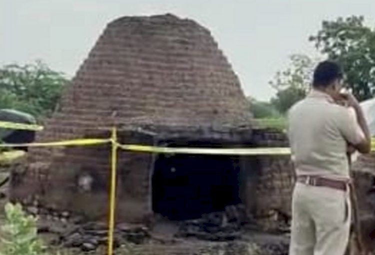 नाबालिग को भट्टी में जलाया, जले अवशेष और कड़े से हुई पहचान, भाजपा ने गठित की जांच कमेटी
