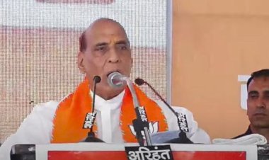 राजनाथ सिंह बोले- चंद्रयान हो गया लैंड, लेकिन सालों से कोशिश के बाद भी ‘राहुलयान’ की नहीं हो पाई लैंडिंग