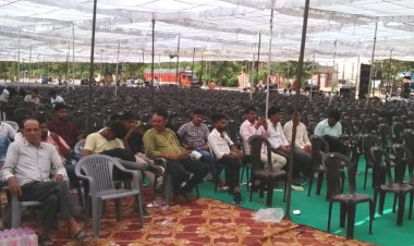 हनुमान बेनीवाल नहीं जुटा पाए युवाओं की भीड़, किया था 1 लाख लोगों का दावा