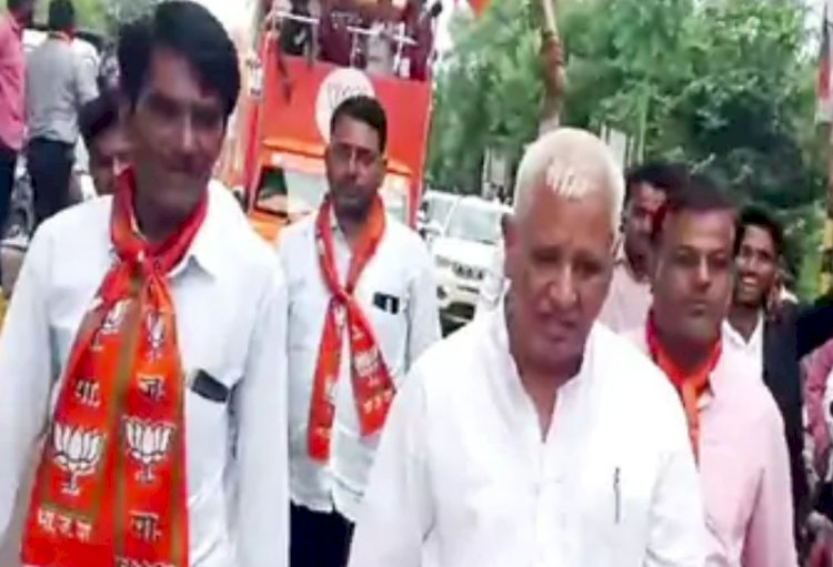 4 बार एमएलए व 2 बार मंत्री रहे रामकिशोर मीणा को रथ में चढ़ने से रोका