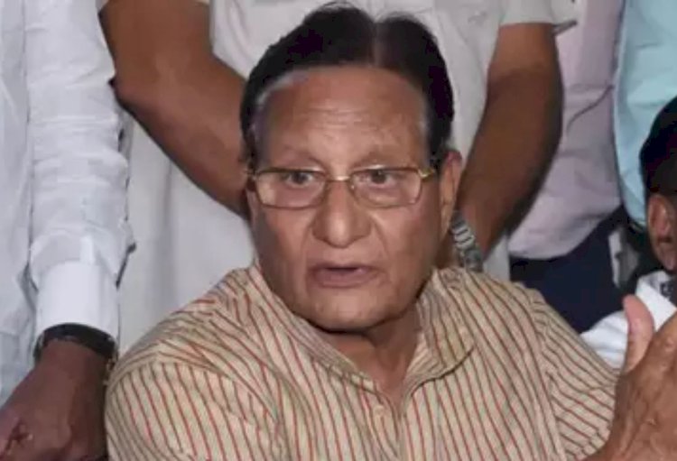 कहा- लव अफेयर के कारण कोटा में हो रहे सुसाइड, पहले बताया था मर्दों का प्रदेश