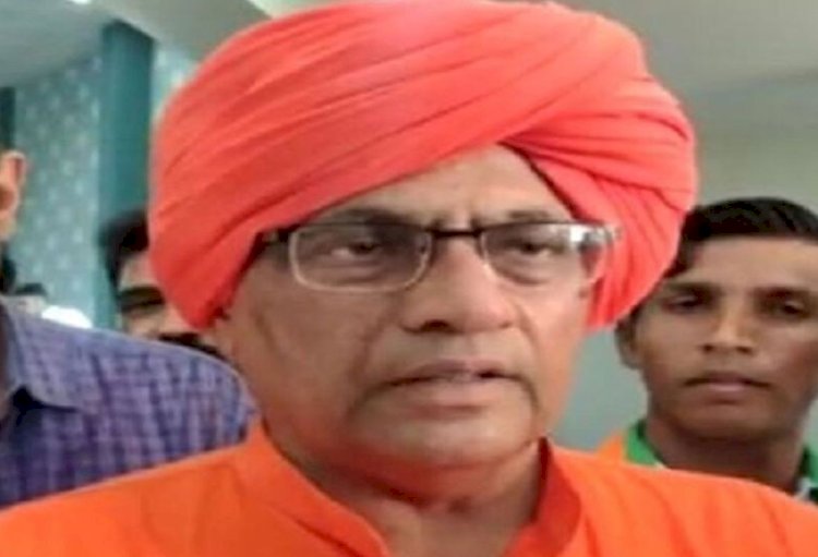 सीकर सांसद सुमेधानंद सरस्वती को अज्ञात महिला की धमकी, अभद्र भाषा बोलते हुए कहा- पैसा चुका दो वरना...