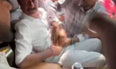 चुनाव-प्रचार कर रहे लोकसभा सांसद पर हमला, पेट में चाकू घोपा