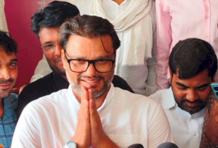 सचिन पायलट के घर पहुंचे सीएम गहलोत के ओएसडी लोकेश शर्मा, सियासी लोग बोले- टिकट न कट जाए इसलिए...
