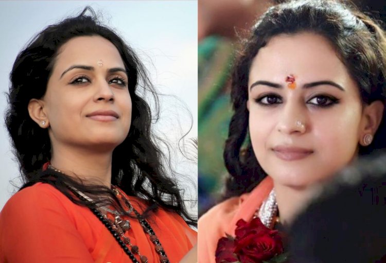 भाजपा का साथ छोड़, साध्वी आनादि सरस्वती ने थामा कांग्रेस का हाथ, फिल्मी सेलेब्स से कम नहीं है क्रेज