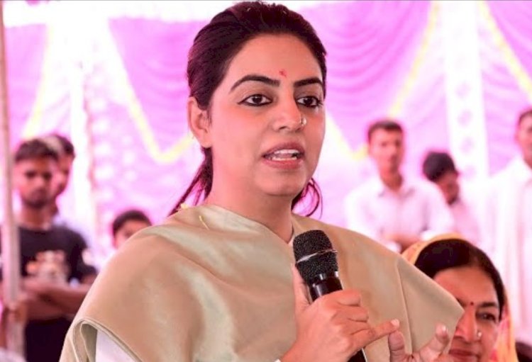 बोलीं- मेरे भाग्य की लकीरों में सेंट्रल जेल लिखी थी, इसलिए 10 साल तक फेरे किए