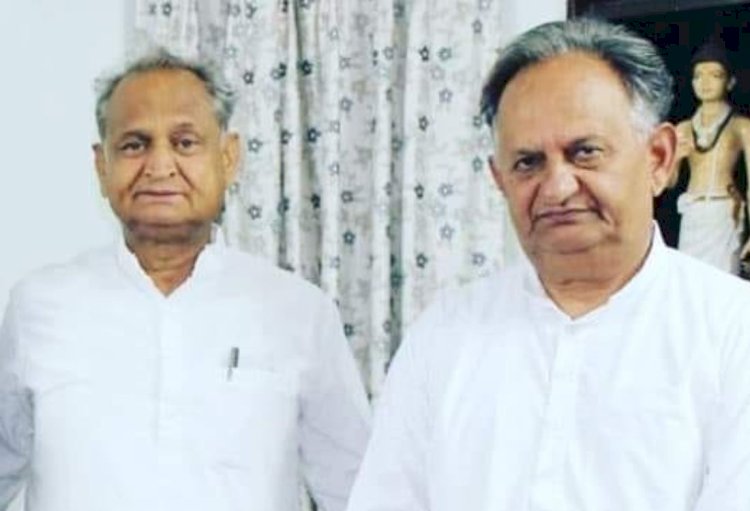 निर्दलीय ताल ठोकने वाले रामेश्वर दाधीच ने नाम वापस लिया, कहा जाता है सीएम गहलोत का हमशक्ल