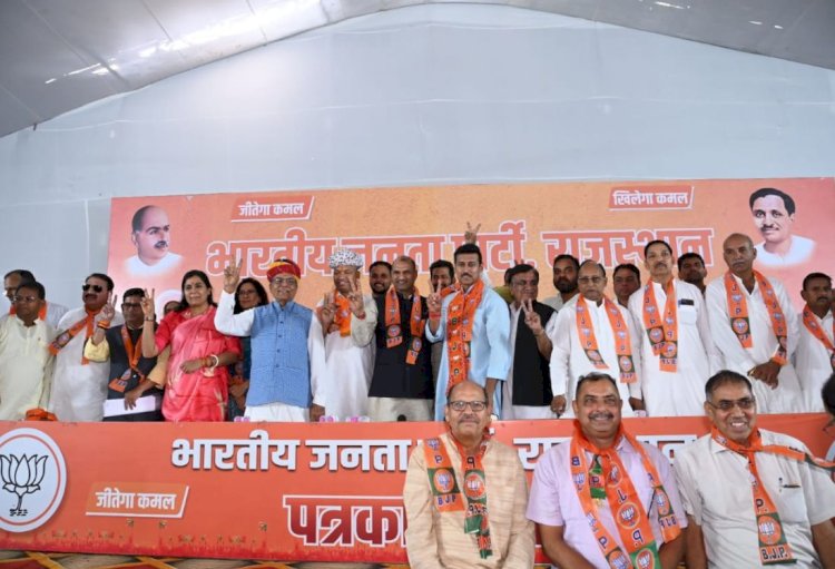 दो दिग्गज नेताओं समेत 80 ने थामा बीजेपी का दामन, कांग्रेस में खलबली