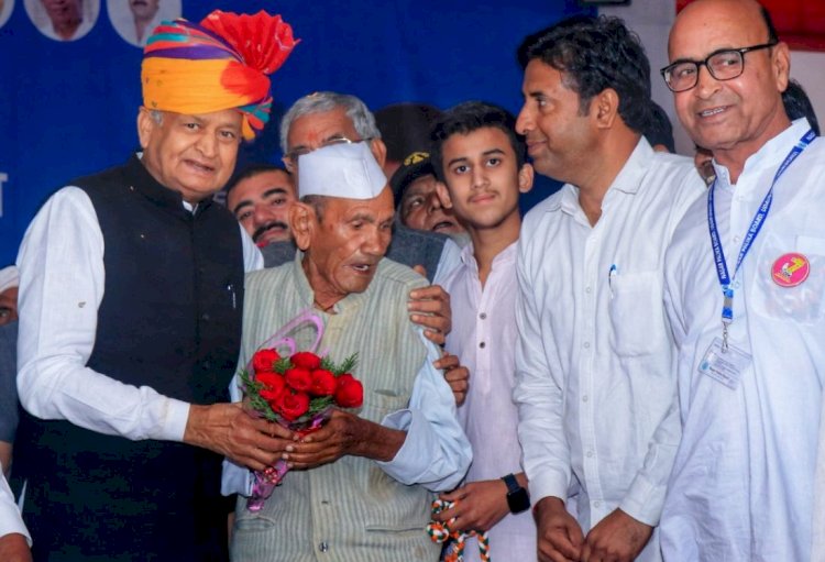 उदयपुरवाटी को लिया गोद, राजेंद्र गुढ़ा को खुली चुनौती तो नहीं...