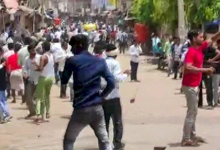 राजस्थान में यहां वोटिंग के दौरान पथराव, पुलिस ने संभाला मोर्चा