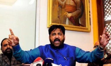 राष्ट्रीय राजपूत करणी सेना के राष्ट्रीय अध्यक्ष सुखदेव सिंह गोगामेड़ी की गोली मारकर हत्या, दो अप्रैल को कहा था मेरी हत्या हो सकती है