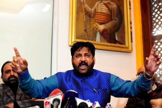 राष्ट्रीय राजपूत करणी सेना के राष्ट्रीय अध्यक्ष सुखदेव सिंह गोगामेड़ी की गोली मारकर हत्या, दो अप्रैल को कहा था मेरी हत्या हो सकती है