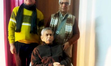 लोहे का स्वाद अरुण रंजन से पूछो