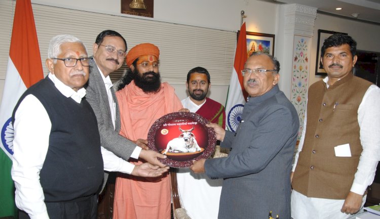 गोधाम पथमेड़ा का प्रतिनिधि मंडल विधानसभा अध्यक्ष वासुदेव देवनानी से मिला
