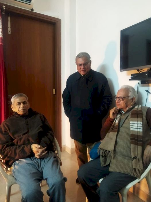 इतने दीवाने कहां से मेरे घर में आये?