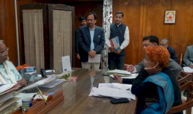 बाबू का काम कर रहे शिक्षकों की प्रतिनियुक्ति रद्द होंगी, शिक्षा मंत्री ने प्रबोधकों की पदोन्नति के प्रस्ताव को दी मंजूरी