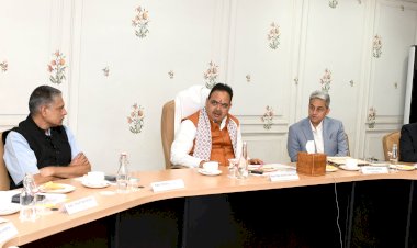 भजनलाल शर्मा ने हिन्दुस्तान पेट्रोलियम काॅर्पोरेशन लिमिटेड (एचपीसीएल) को बालोतरा स्थित पचपदरा रिफाइनरी के कार्य में तेजी लाते हुए इसे दीपावली से पहले पूर्ण करने के निर्देश दिए
