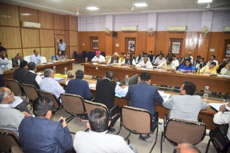 अवैध जल कनेक्शन पर होगी सख्त कार्यवाही- जल जीवन मिशन के कार्य जल्द पूरे करें