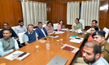 सिन्धी कैम्प बस स्टेण्ड को विश्व स्तरीय एकीकृत आईएसबीटी हब बनाने को लेकर बैठक— हीरापुरा बस टर्मिनल को पायलेट प्रोजेक्ट के रूप में करें विकसित