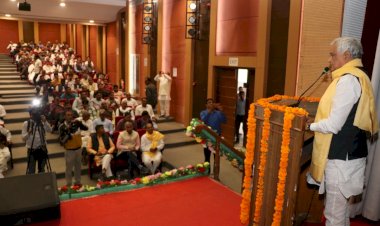 कृषि में उन्नत तकनीकी अपनाकर किसान समृृद्ध, खुशहाल और आत्मनिर्भर बने