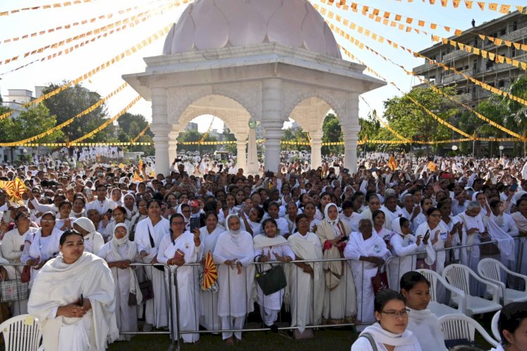 अपने जीवन का एक अवगुण परमात्मा को अर्पण कर दें