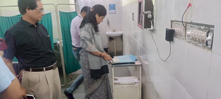 अतिरिक्त मुख्य सचिव ने किया सांगानेर सीएचसी का निरीक्षण -टीकाकरण बढ़ाने एवं सफाई व्यवस्था और बेहतर करने के दिए निर्देश
