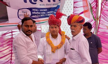 जालोर लोकसभा क्षेत्र से कांग्रेस प्रत्याशी वैभव गहलोत ने सिरोही क्षेत्र में किया जनसंपर्क