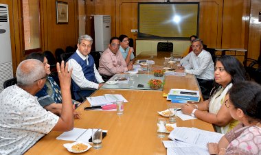 आने वाले मानसून में वृक्षारोपण का जन अभियान बनाएं -मुख्य सचिव