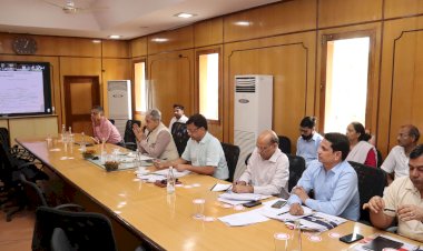 पानी, बिजली, स्वास्थय सहित सभी व्यवस्थाओं का संपूर्ण प्रबन्धन संभाले सघन मॉनिटरिंग