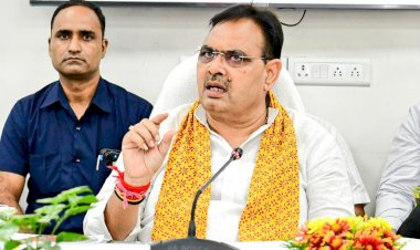 क्या मुख्य सचिव चला रहे सरकार? विपक्ष पर मुख्यमंत्री ने किया पलटवार कहा आचार संहिता में काम कौन करता है