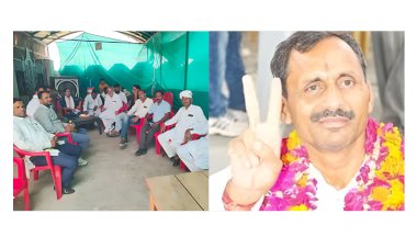 करौली में कांग्रेस कार्यकर्ताओं का जश्न