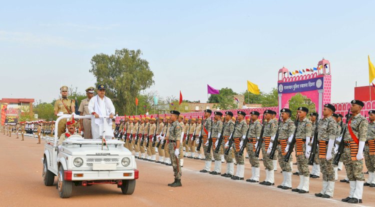 पुलिस सेवाभाव एवं संवेदनशीलता से करे कार्य -मुख्यमंत्री भजनलाल शर्मा