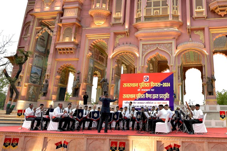 राष्ट्र प्रेम के गीतों पर अपने आप ही थिरकने लगे जयपुराइट्स के पैर