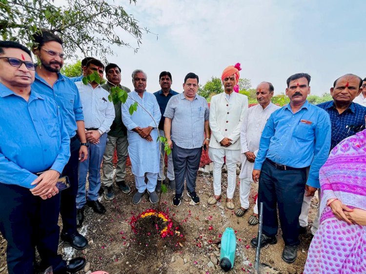 स्थापना दिवस के मौके पर छत्रपुरा बूंदी में किया पौधरोपण