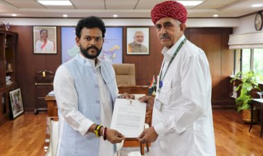 सिरोही स्थित मानपुर हवाई पट्टी से वायु सेवा शुरू करने को लेकर चौधरी मिले नगर विमानन मंत्री  किंजराजु राम मोहन नायडु से