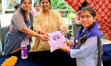 जयपुर के विद्यालयों में प्रजना फाउण्डेशन जगा रहा अलख