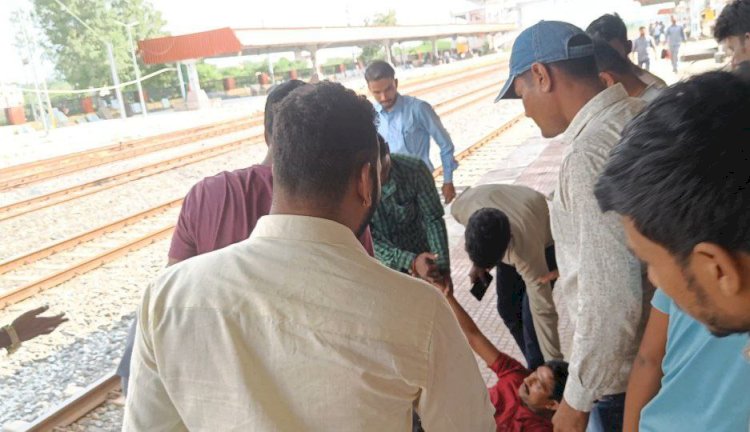 आज शाम पिंडवाड़ा रेलवे स्टेशन पर बड़ा हादसा होने से बचा
