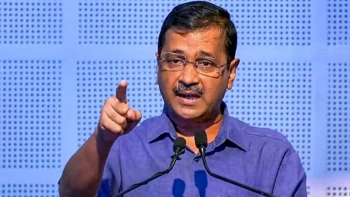 अरविंद केजरीवाल ने मुख्यमंत्री पद से इस्तीफा दिया