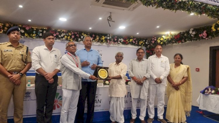 औद्योगिक विकास के साथ रोजगार के नए अवसर सृजित होंगे
